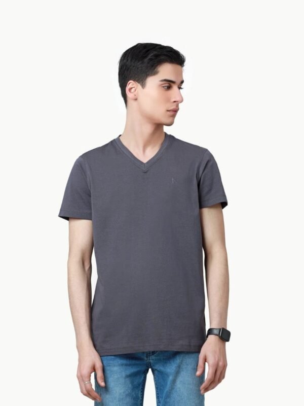 Regular Fit V-Neck Basic Tee – FMTBT23-016