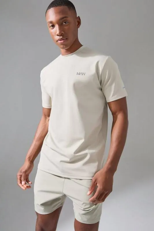 Man Active Performance Regular Fit T-shirt